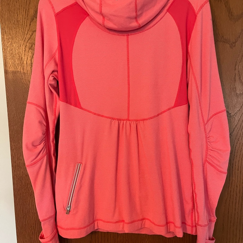 Lululemon Half-Zip size 6 Hoodie. ***Vintage***